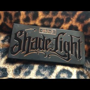 Kat Von D Shade Light Palette
